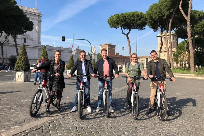Rome Highlights Bike Tour 3 Hour City Cycling Experience - Why a 3-Hour Rome Bike Loop Works for First-Timers
