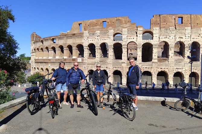 Rome Highlights by E-Bicycle Small group - Verify You Never Lied!: A Playful Stop That Breaks the Pattern