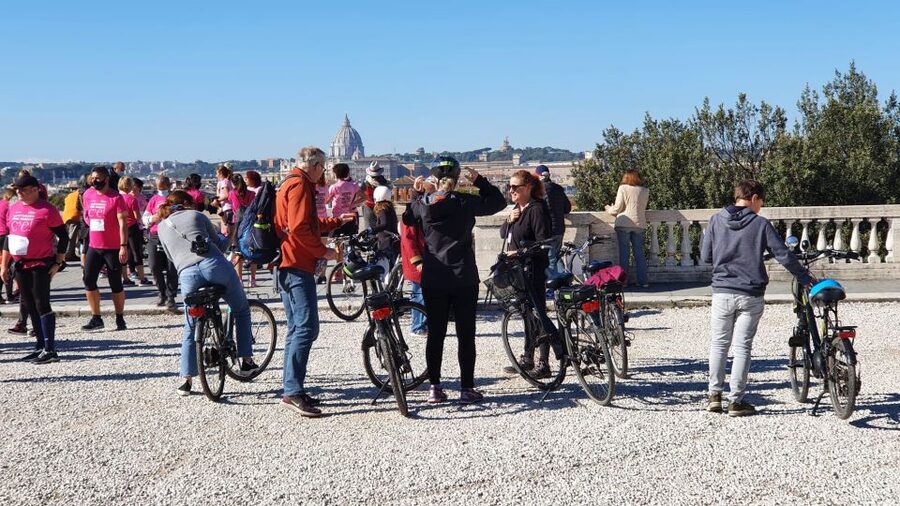Rome: Villa Borghese E-Bike Tour (Small Group or Private) - Pincio Terrace: the big panoramic moment