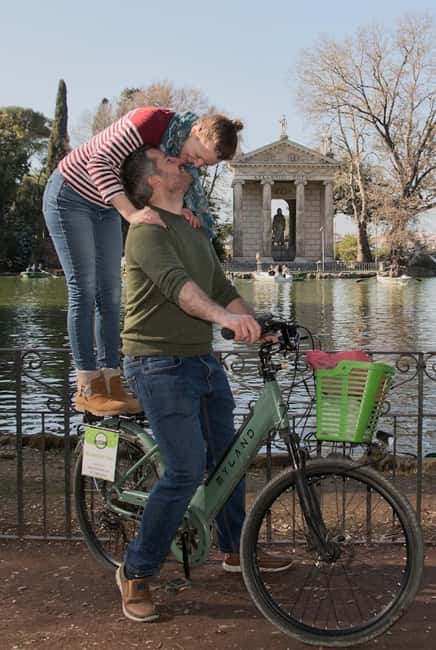 Rome: Villa Borghese E-Bike Tour - From Lungotevere del’Armi to Piazza del Popolo: getting oriented fast