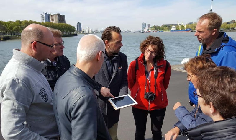 Rotterdam: City Highlights Guided Bike Tour - Key things that make this tour worth your time