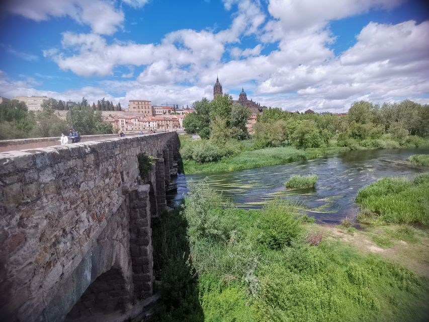 Salamanca: Guided Sightseeing Tour by Bicycle - Why Bike Touring Salamanca Works (And What You’ll Get)