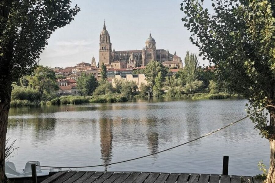 Salamanca: Guided Sightseeing Tour by Bicycle - Pace and Comfort: How the Ride Feels in Real Life