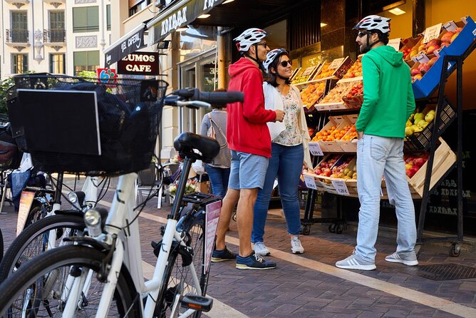 San Sebastian E-bike trour: Basque History and Cultural. - The Urumea River return: seeing the city in motion
