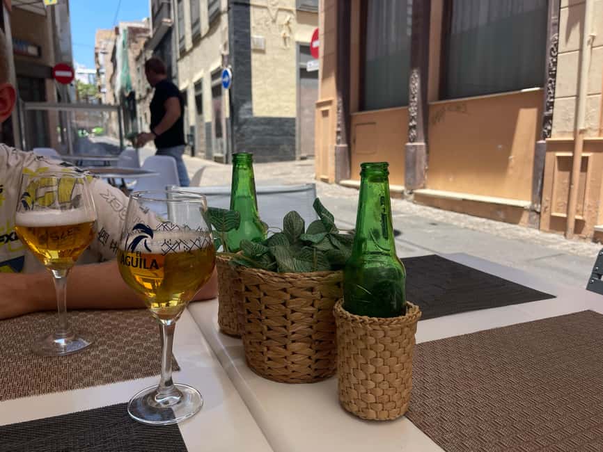 Santa Cruz guided bike tour 1,5 hour + Tapas - The tapas stop: what you’re actually getting for your money