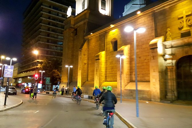 Santiago Evening Bike Tour - Why biking at 7:30 pm feels like the smart choice