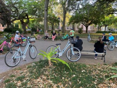 Savannah: Historic District Guided Bike Tour - Meeting at Savannah On Wheels and getting fitted fast