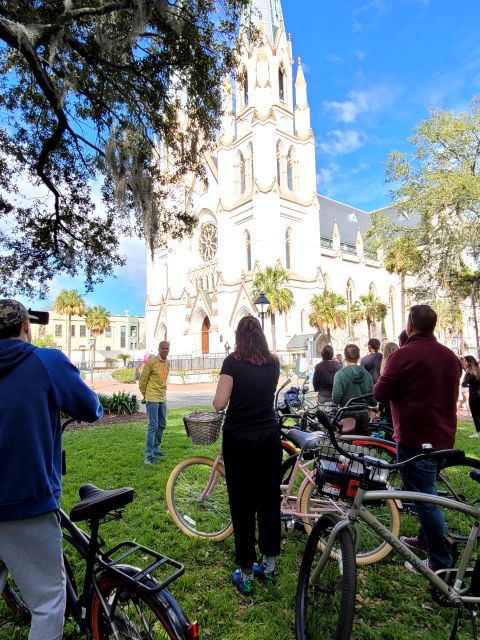 Savannah: Historical Bike Tour with Tour Guide - Key highlights worth pedaling for