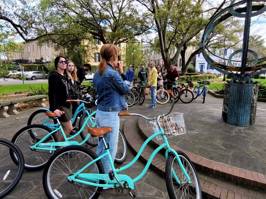 Savannah: Historical Bike Tour with Tour Guide - A 2-hour ride that gives you Savannah’s shape