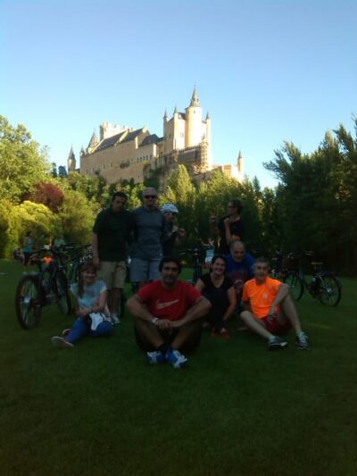 Segovia: guided route on an electric bicycle (ebike) - The Aqueduct-to-Plaza del Azoguejo stretch (and why it matters)
