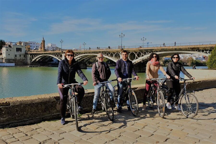 Seville: Highlights Bike Tour with Local Guide - Getting Ready: Bikes, Clothing, and the Flow of the Tour