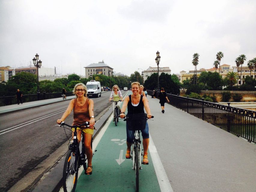 Seville: Highlights City Bike Tour - Alcázar of Seville Panoramas: Royal Power, Up Close