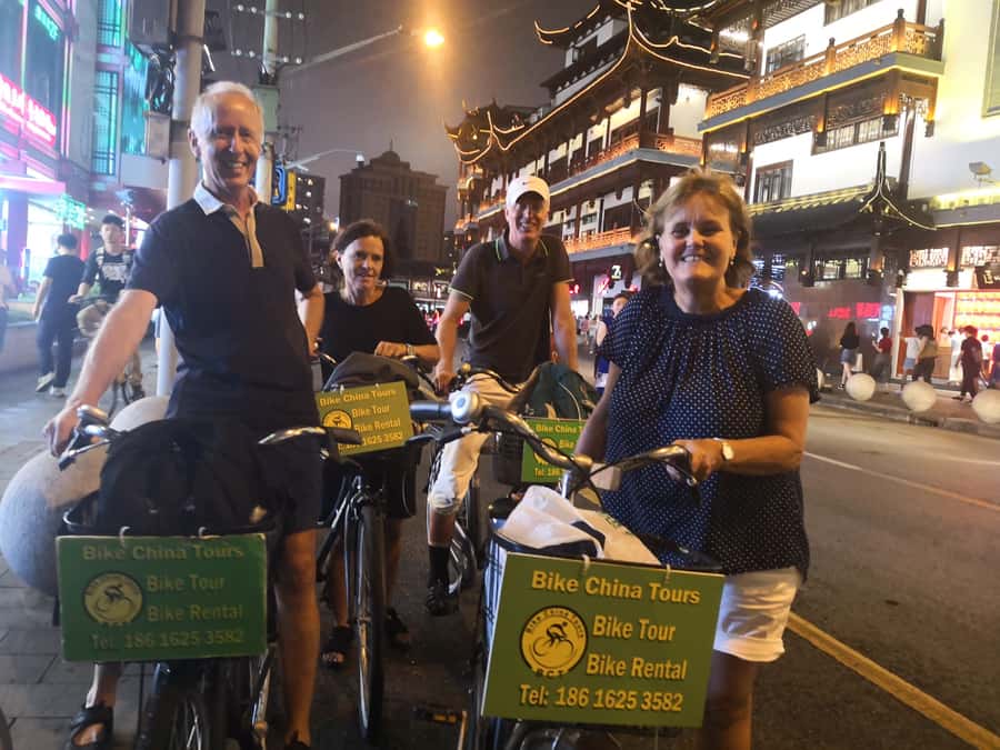 Shanghai: 4-Hour Nightlife Adventure & Tasting Bike Tour - The barbecue street and street-food tasting stop