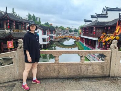 Shanghai Must-See and Foodie Test Bike Tour( Day & Night) - Getting to the meeting point and gearing up