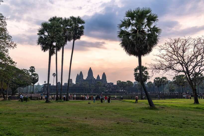 Siem Reap: Angkor Wat Sunrise Bike Tour & Jungle Breakfast - What the $75 price means in real-life value