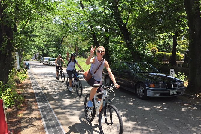 Small Group Cycling Tour in Tokyo - Aoyama Cemetery: the unexpected stop that makes Tokyo feel global