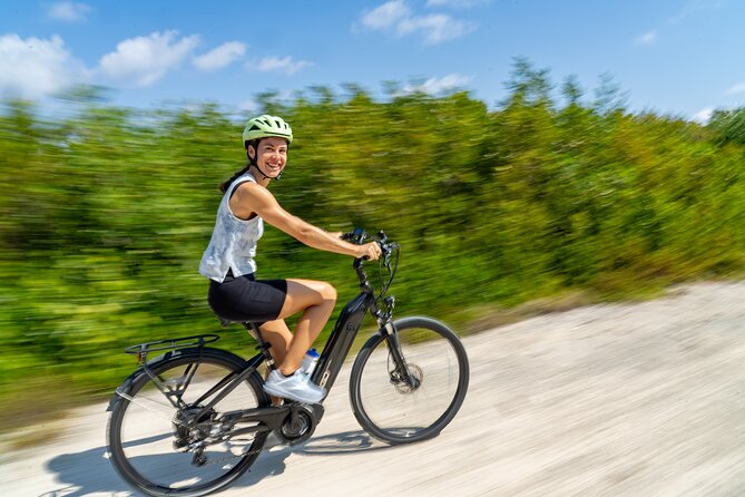 Small Group E-Bike Grand Cayman Ecological Half-Day Tour - Batabano Road and the North Sound: Breezes and Local Pointers