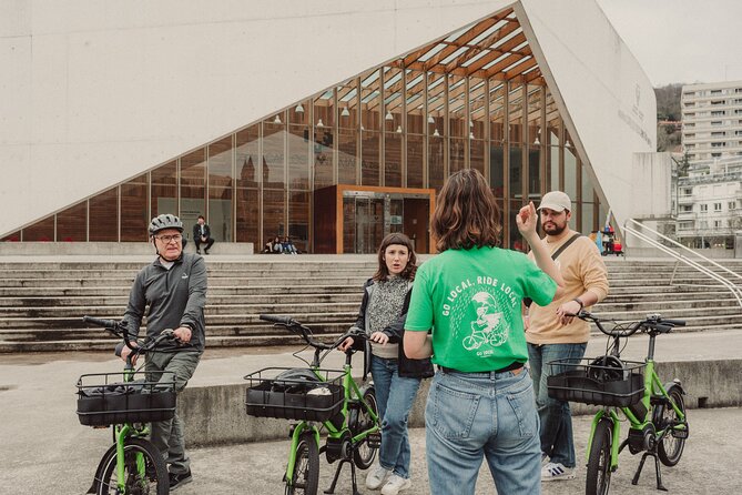 Small-Group Electric Bike Tour in San Sebastián - Pace and effort: not hard, but you still ride