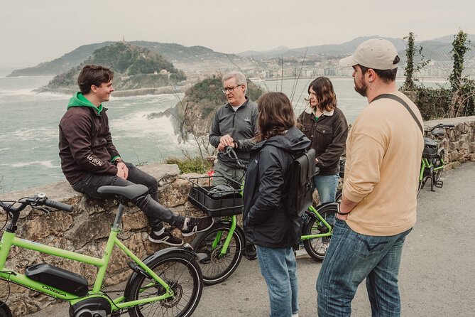 Small-Group Electric Bike Tour in San Sebastián - Guides and the style of the tour: what makes it feel local