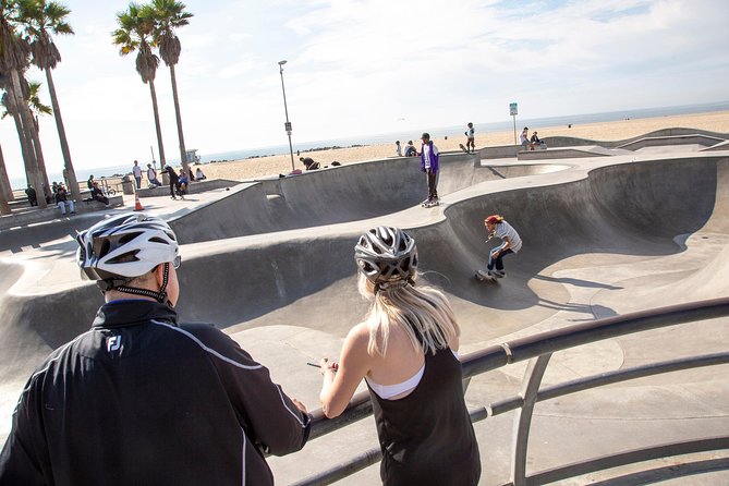 Small-Group Electric Bike Tour of Santa Monica and Venice - Pacific Park and the Santa Monica Bay Photo Moment