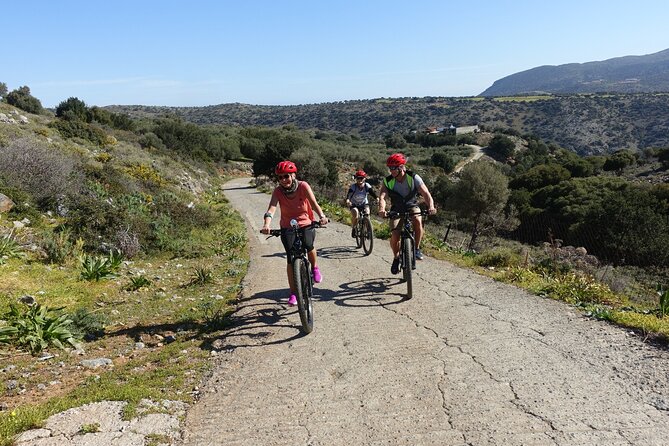 Small Villages and Cretan Nature. E-Bike tour - Electric Power on a Cube Bosch E-MTB: What Your Ride Really Feels Like