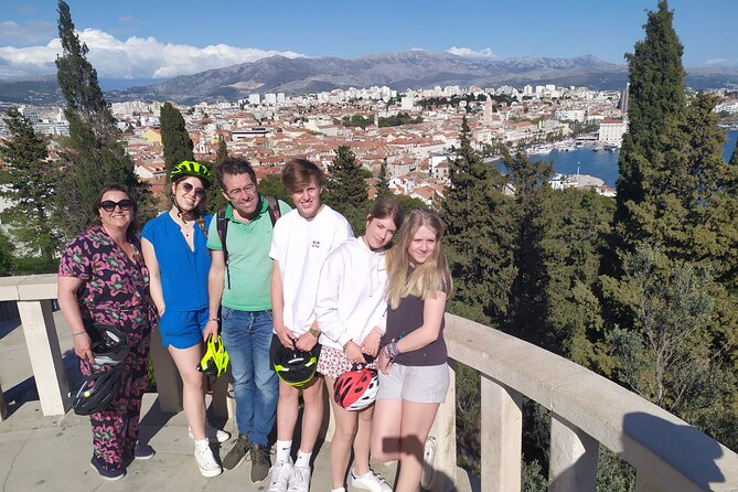 Split E-bike tour - Riva Harbor: Diocletian palace walls without the crush