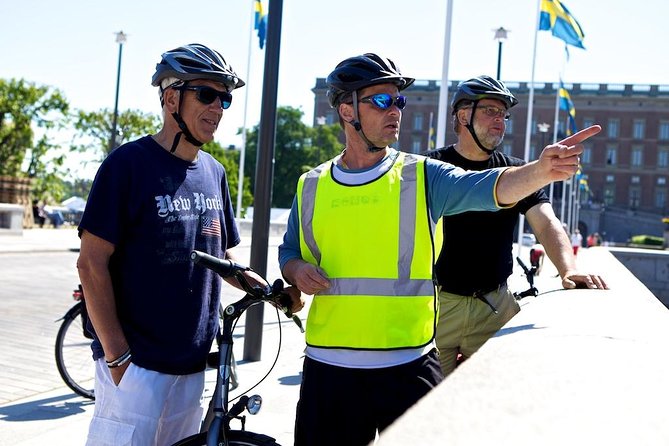 Stockholm at a Glance Bike Tour - The bike setup: easy to ride, but practice shifting first