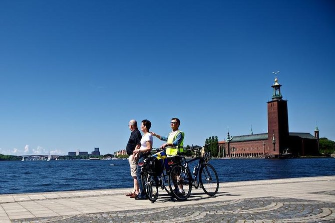 Stockholm at a Glance Bike Tour - Riding Stockholm’s island look: lanes, bridges, and skyline moments