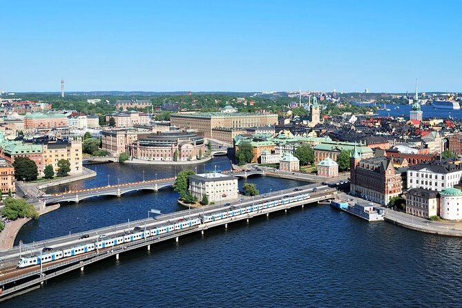 Stockholm's Best Bike Tour! - The government-and-parliament loop: Opera to City Hall on two wheels