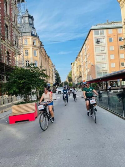 Stockholm's Best Bike Tour! (English / Deutsch) - Meeting at Odenplan and Getting Comfortable on the Bike