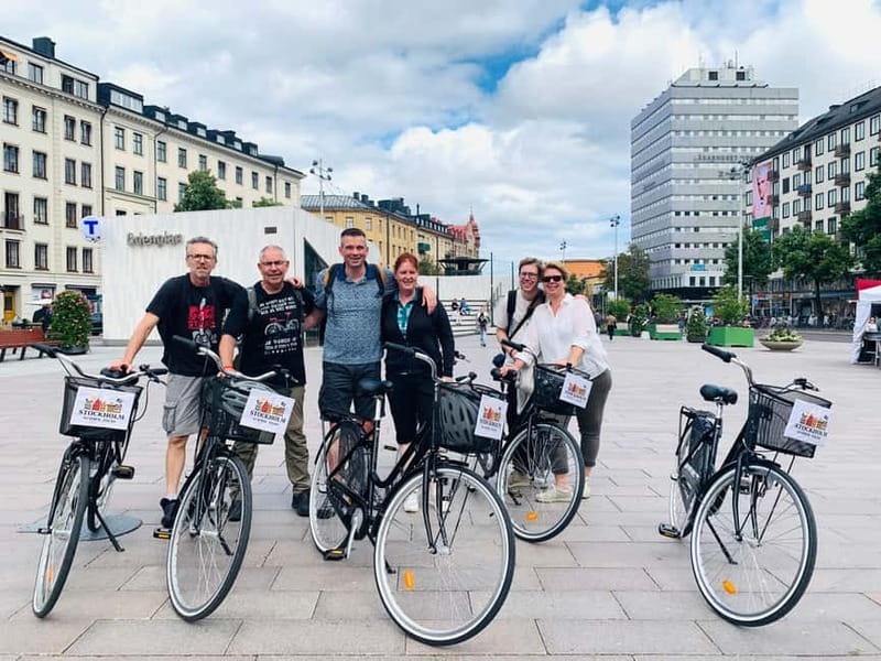 Stockholm's Best Bike Tour! (English / Deutsch) - Royal Palaces, Grand Hotels, and the Waterfront That Defines Stockholm