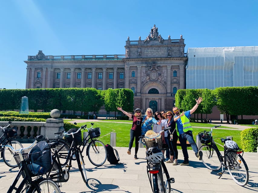 Stockholm's Best Bike Tour! (English / Deutsch) - Östermalm Highlights: Market Hall, Parks, Parliament, and Opera