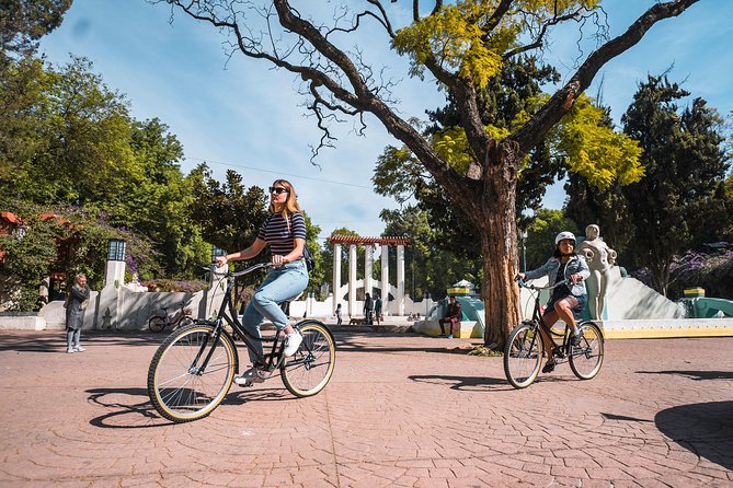 Street Food Bike Tour / Mexico is not only Tacos / All Inclusive - Who this tour fits best (and who should think twice)