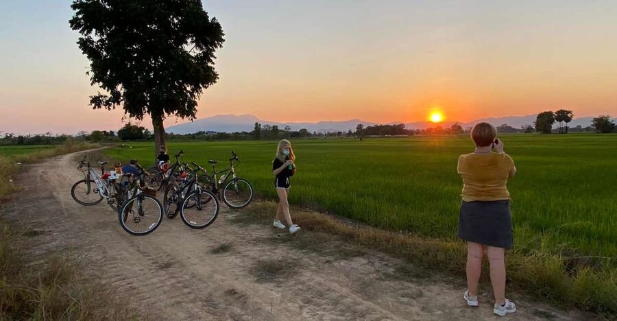 Sukhothai: 2.5-Hours Guided Countryside Sunset Bike Tour - Who Should Book This (and Who Should Skip It)