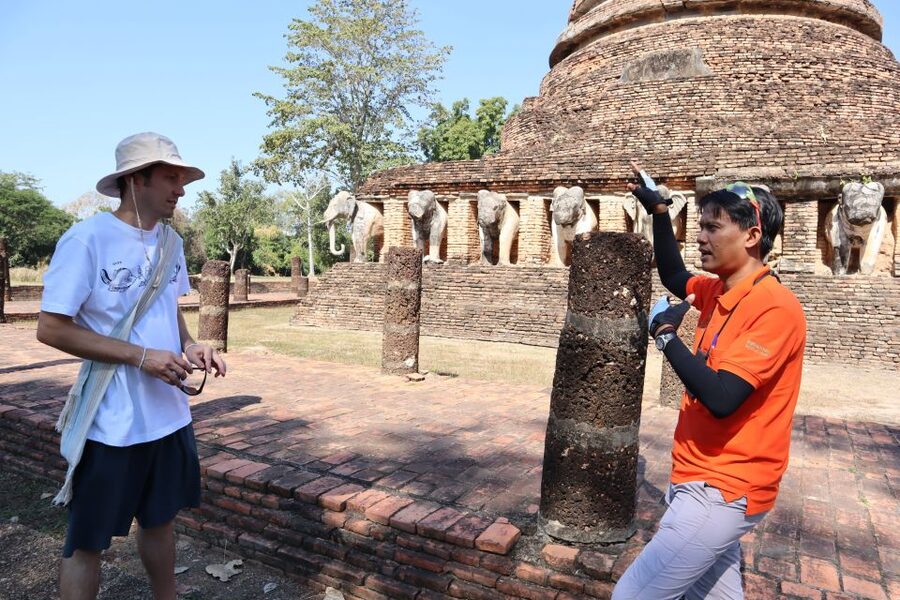 Sukhothai: Historical Park & Countryside Cycling Tour - Eastern Gate and Sukhothai Historical Park: reading the ruins with your guide