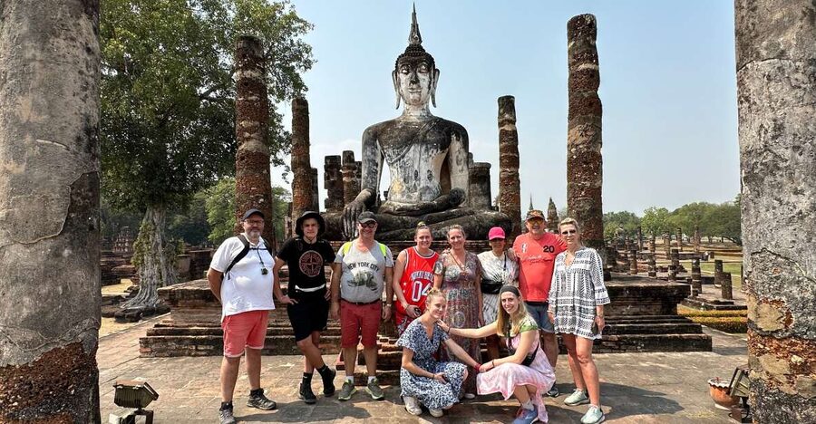 Sukhothai: Historical Park & Countryside Cycling Tour - The south-area temple time and how the day winds down