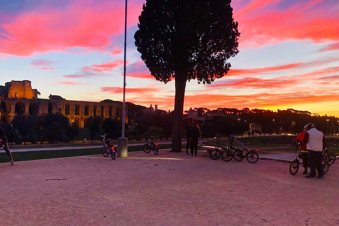 Sunrise in Rome: Small Group E-Bike tour with Italian Breakfast - Meeting Point and the 6:00 am Reality Check