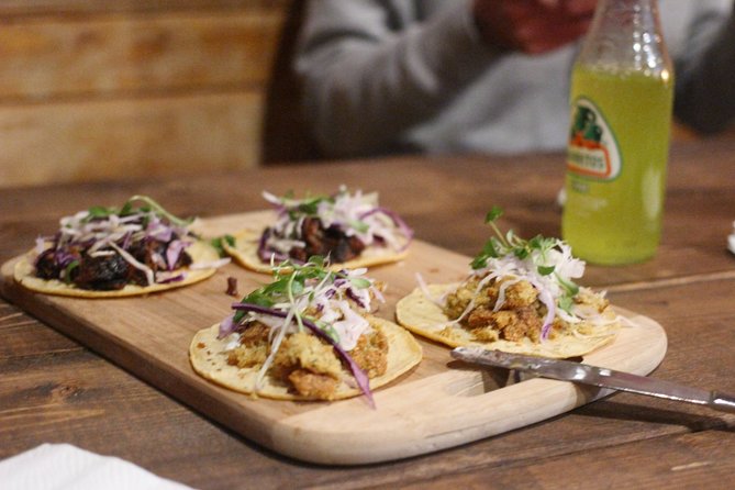 Taco Bike Tour - The Ride: Cruiser Bikes, Mostly Flat Streets, and Real-Time Stories