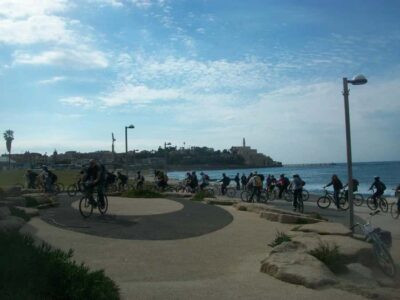 Tel Aviv 3-Hour Easy Bike Tour - Tachana Compound Promenade and the Old Train Station: The Best Warm-Up