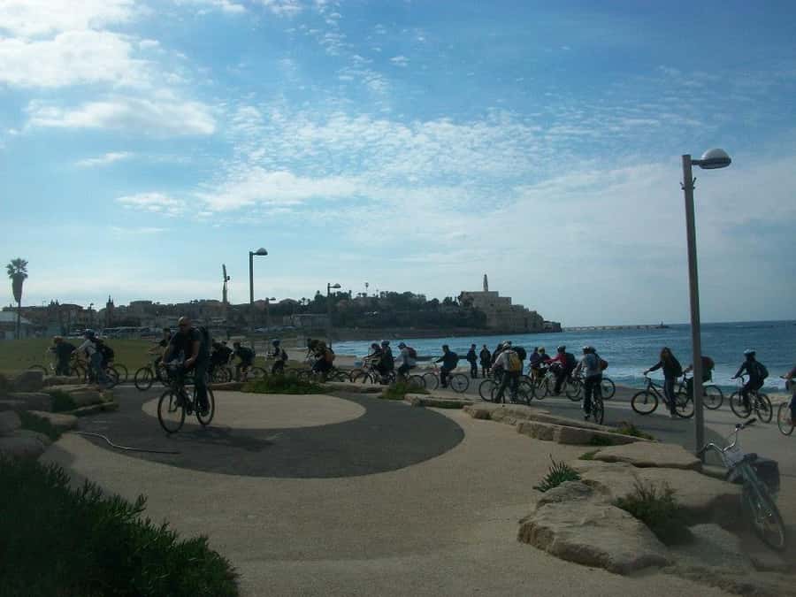 Tel Aviv 3-Hour Easy Bike Tour - Tachana Compound Promenade and the Old Train Station: The Best Warm-Up