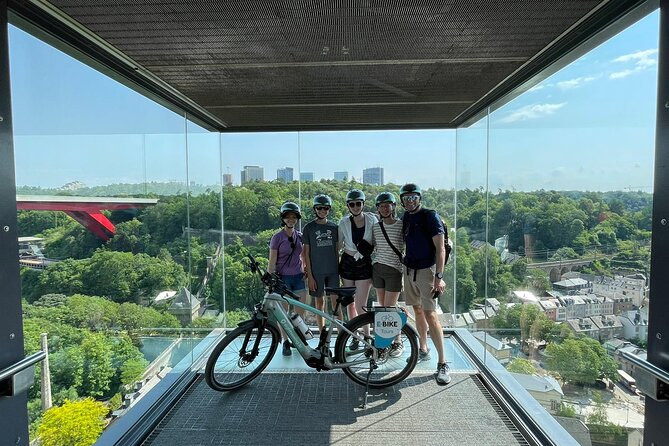 The Best of Luxembourg City Guided E-bike Tour - Back down with the panoramic elevator, then city park and Kinnekswiss