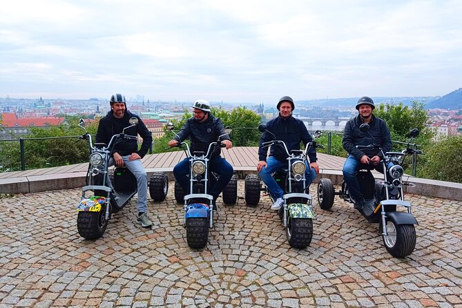 The Highlights of Prague on eBike or electric Scooter - Crawling Babies and pee statues: David Cerny in bite-size doses