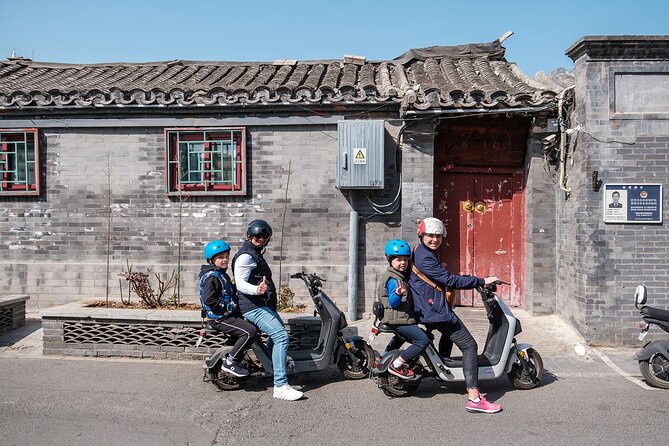 The Hutong Experience by Bike - Small-group feel with a max of 15 people