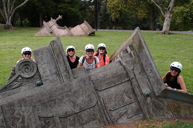 The Inside Loop: an electric bike tour of Auckland's Coolest Neighborhoods - Electric bikes and helmet headsets: how the ride stays easy to follow