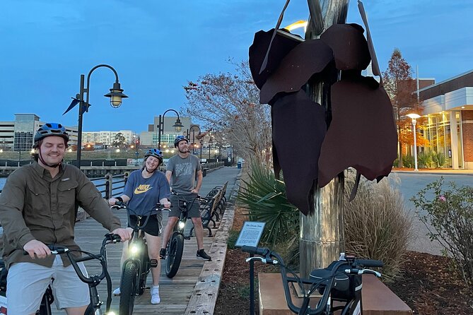 THE Wilmington History, Haunts & Breweries E-Bike Tour (4 hr) - Thalian Hall and the Courthouse: photo stops with quick story windows