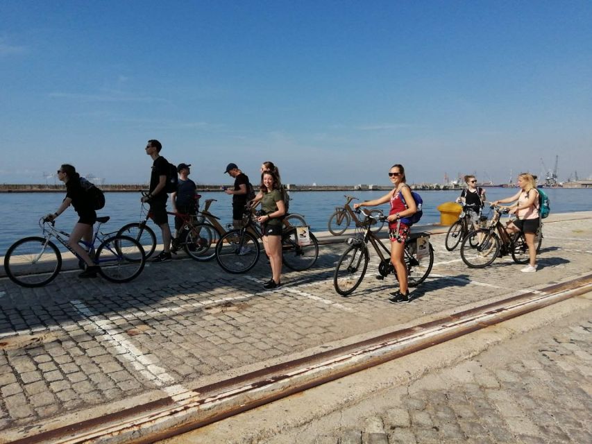 Thessaloniki: Bike Tour - White Tower to Navarinou Square: the quick-hit start that sets the tone