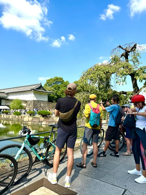 Tokyo: 3-Hour Bike or E-Bike City Highlights Tour - Akasaka Palace Grounds to New National Stadium: Modern Tokyo in Context