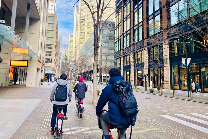Tokyo Deep Inside Cycle Tour～3 Hours E Bike Tour around Tokyo - Hijiribashi to taiyaki to Jinbocho: a snack-led reset and a book-lover’s detour