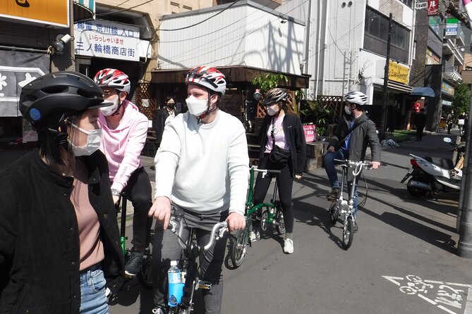 Tokyo downtown bicycle tour Tokyo Backstreets Bike Tour - Stop 5: Cycling to Senso-ji, then leaving bikes to walk