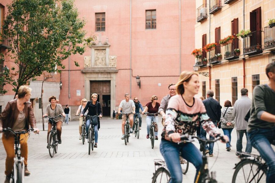 Top highlights of Madrid Bike Tour- 3hrs (e-bike optional) - What to Bring: Shoes, Sun, and Comfort on a 3-Hour Loop